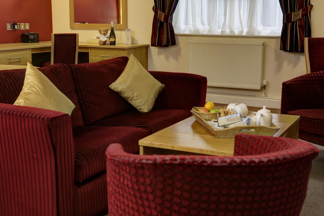 Best Western Plus Ullesthorpe Court Hotel & Golf Club 루터워스 외부 사진