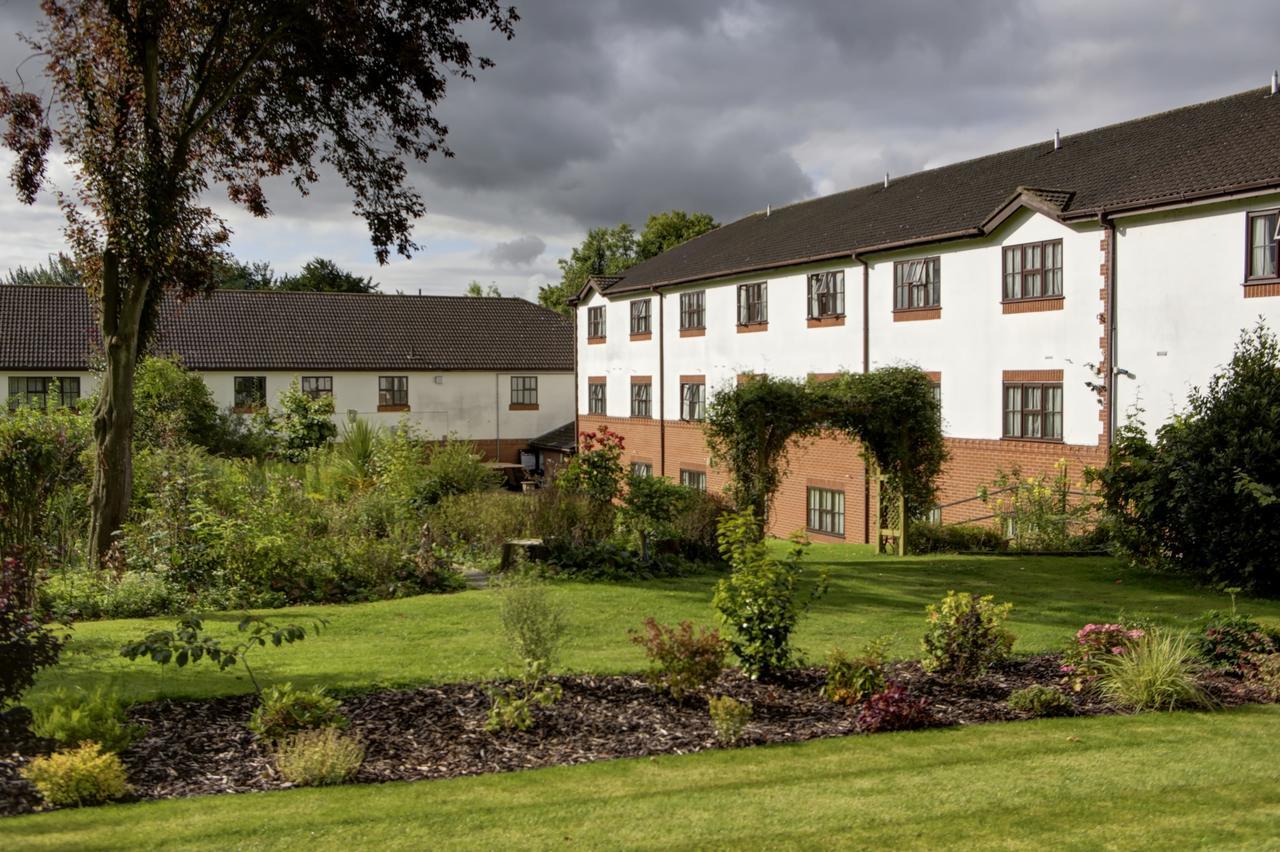 Best Western Plus Ullesthorpe Court Hotel & Golf Club 루터워스 외부 사진